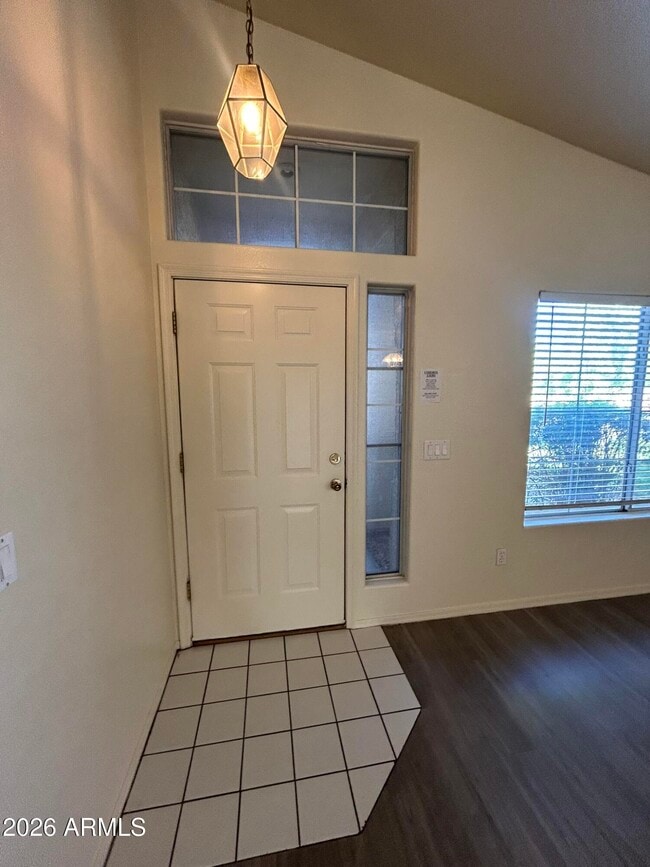 Building Photo - 51 N Del Pueblo Pl