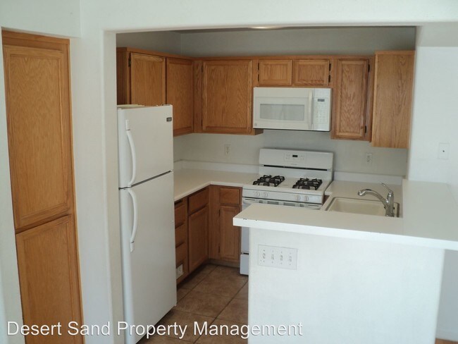 Building Photo - 8450 Alta Dr