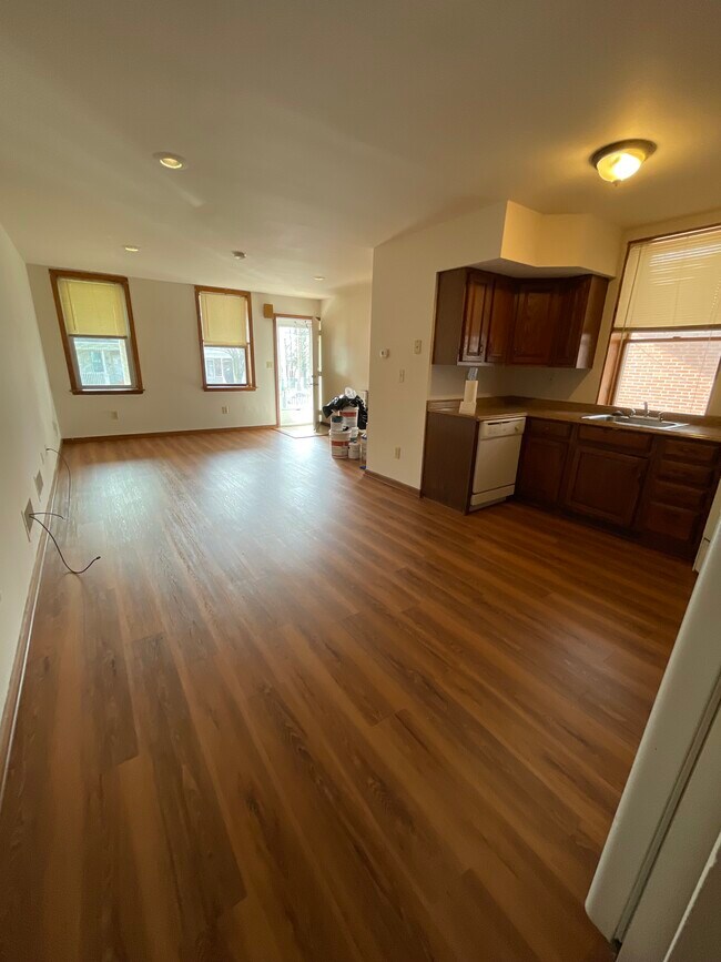 Foto del edificio - 2115 N Washington St