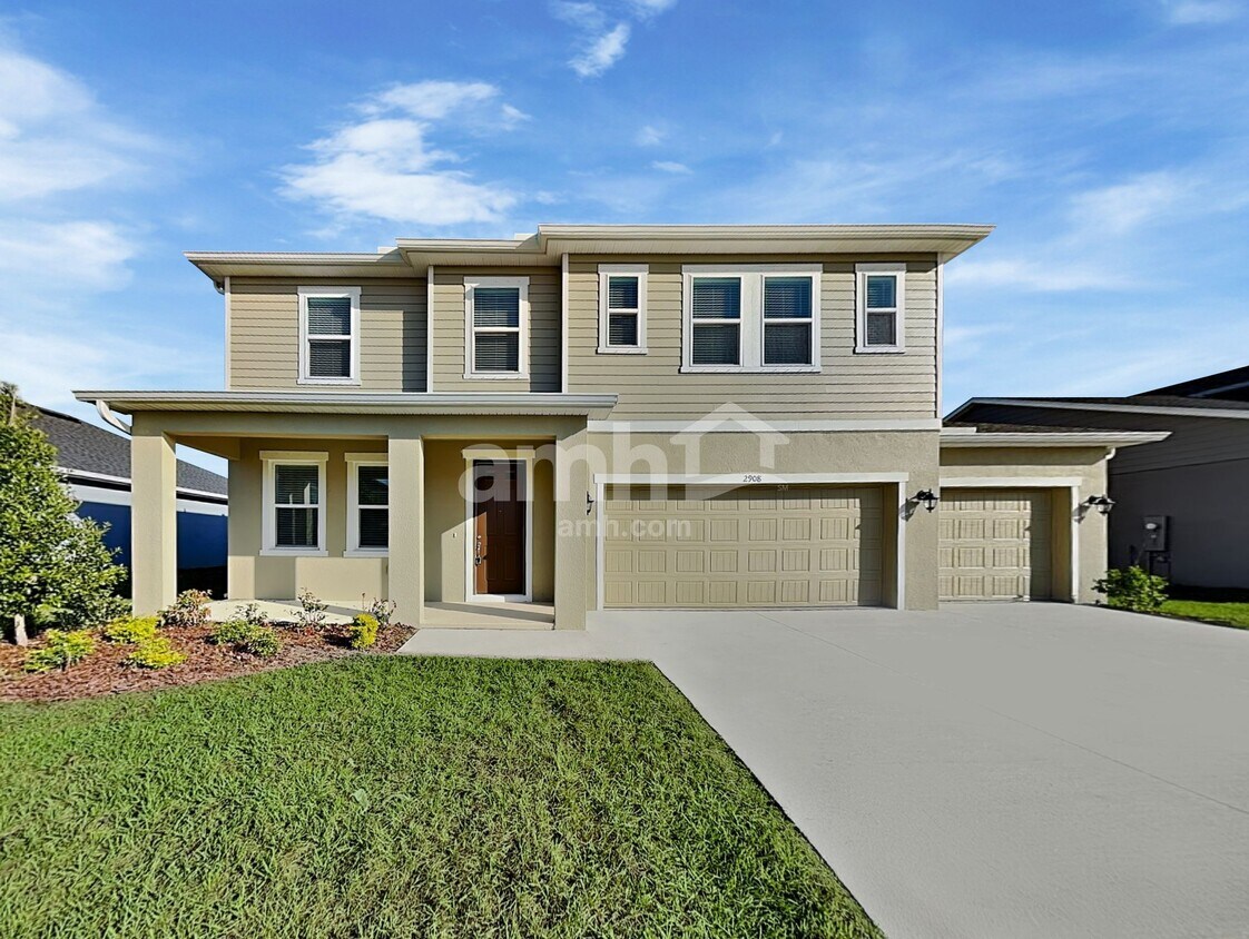 Foto principal - 2908 20th Ave W