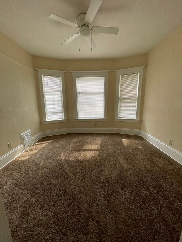 Foto principal - 2635 N 14th St