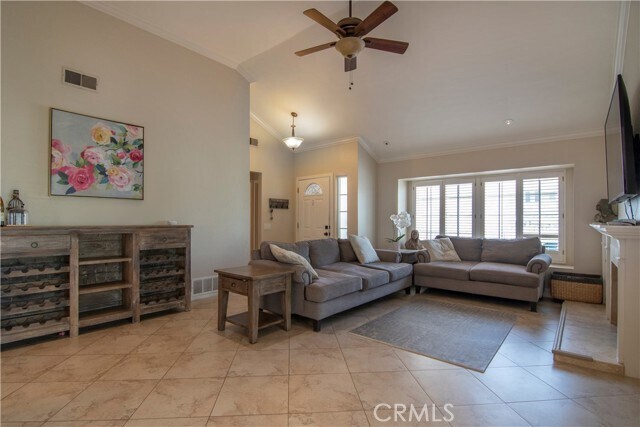 Foto del edificio - 27512 White Fir Ln