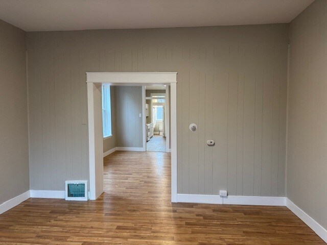 Foto del edificio - 3123 California Ave