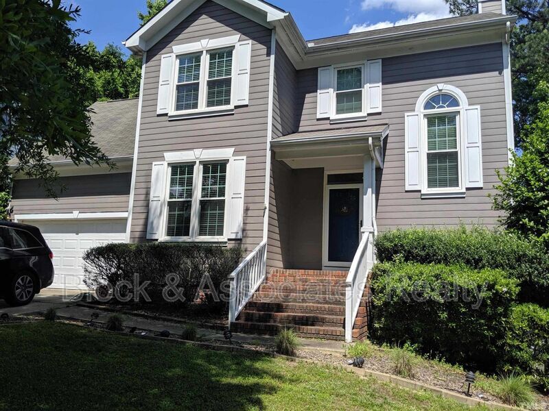 Primary Photo - 214 Castle Hayne Drive