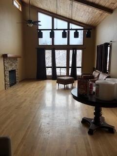 Building Photo - 411 Hillcrest Dr