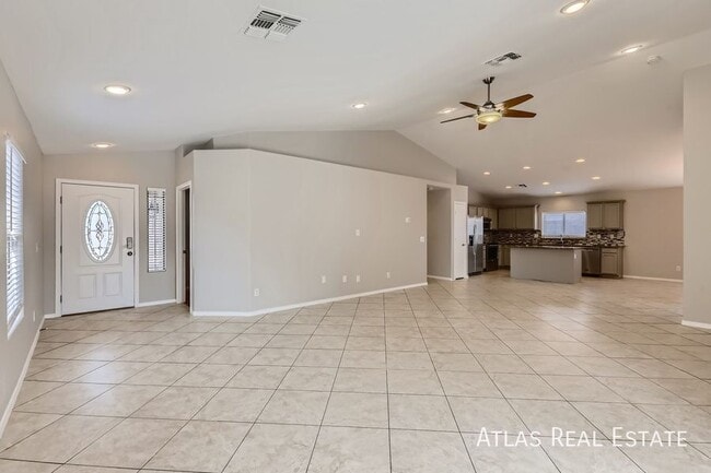 Foto del edificio - 7223 W Maryland Ave