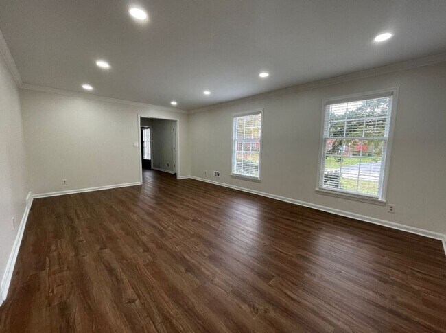 Foto del edificio - Douglas Hills Colonial