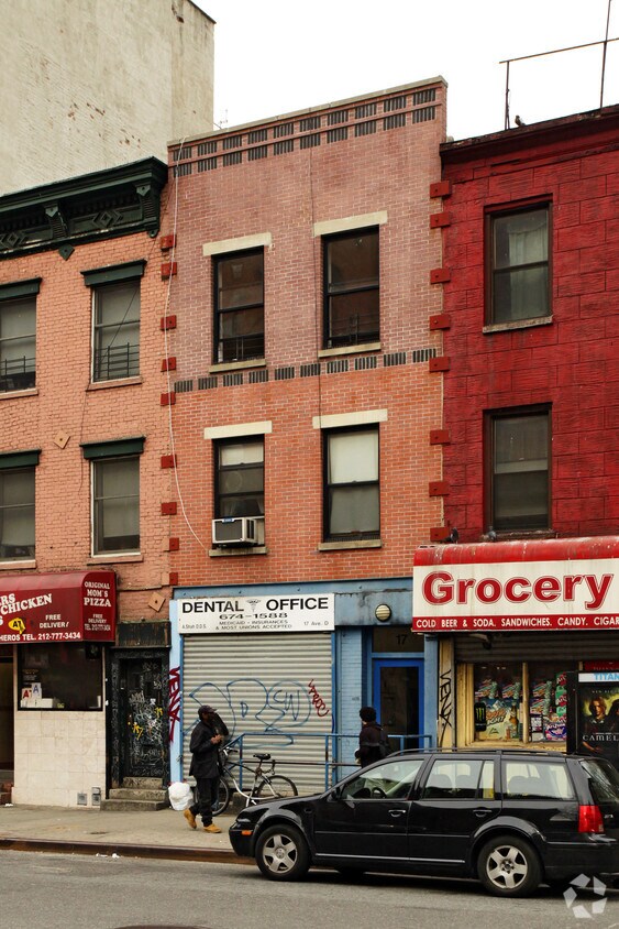 Building Photo - 17 Avenue D