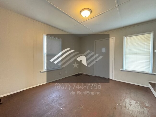 Foto del edificio - 515 Mertland Ave