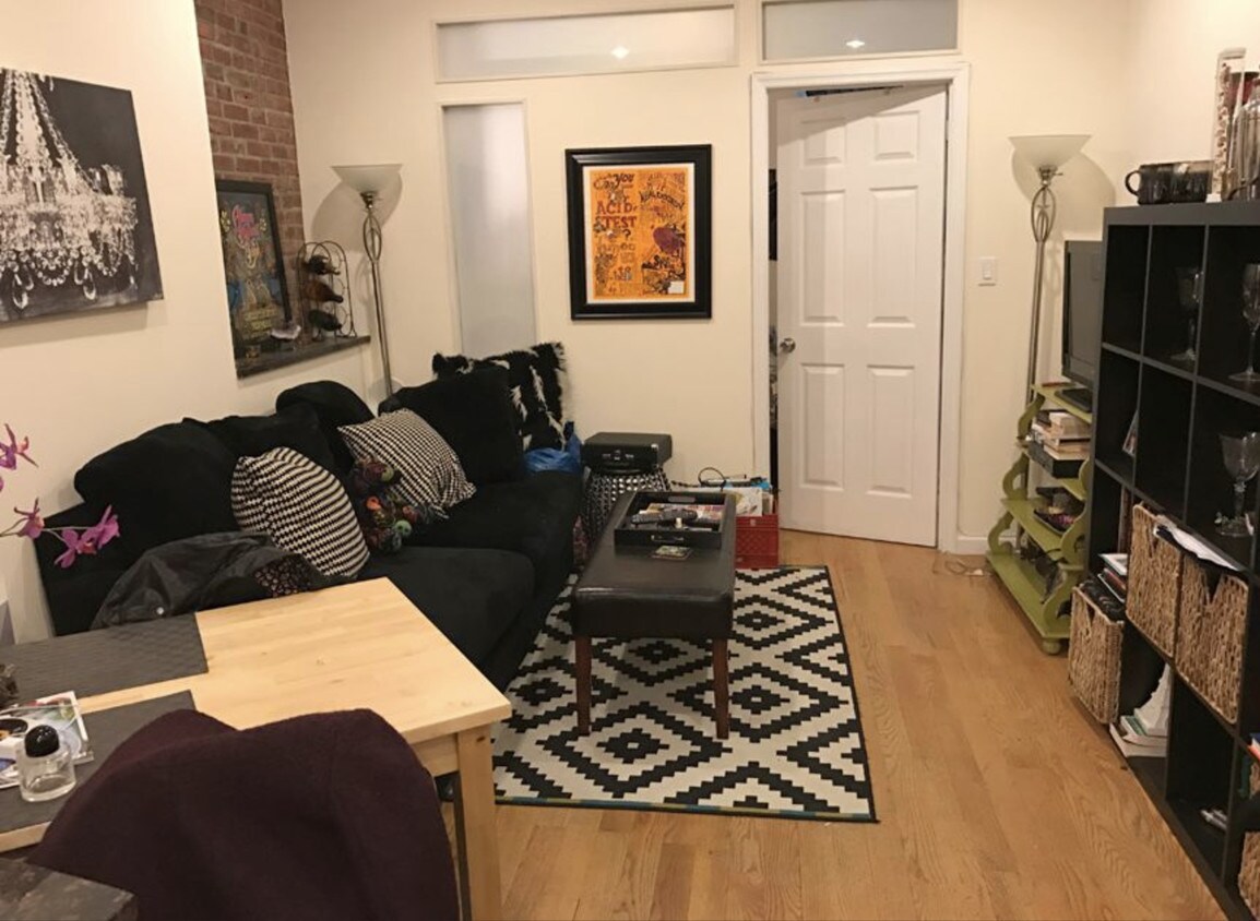 Primary Photo - 168 Ludlow St