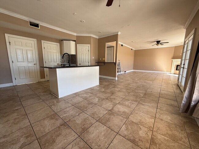 Foto del edificio - 3833 Corinne Ave