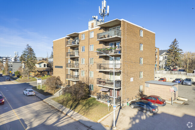 Building Photo - Karima Towers