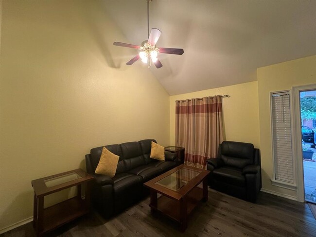 Building Photo - 14308 Alderminster Ln