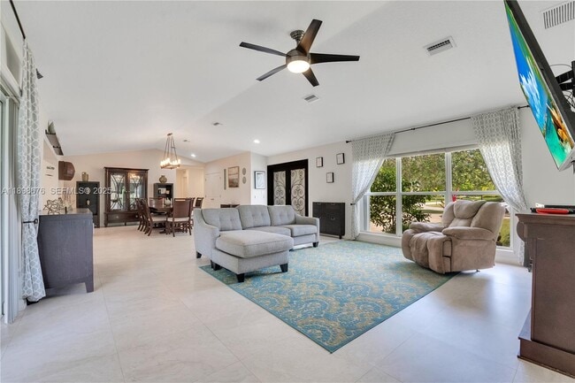 Building Photo - 15300 SW 164th St