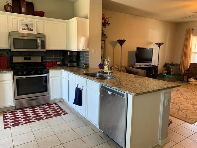 Building Photo - 155 Gambel Oak Way