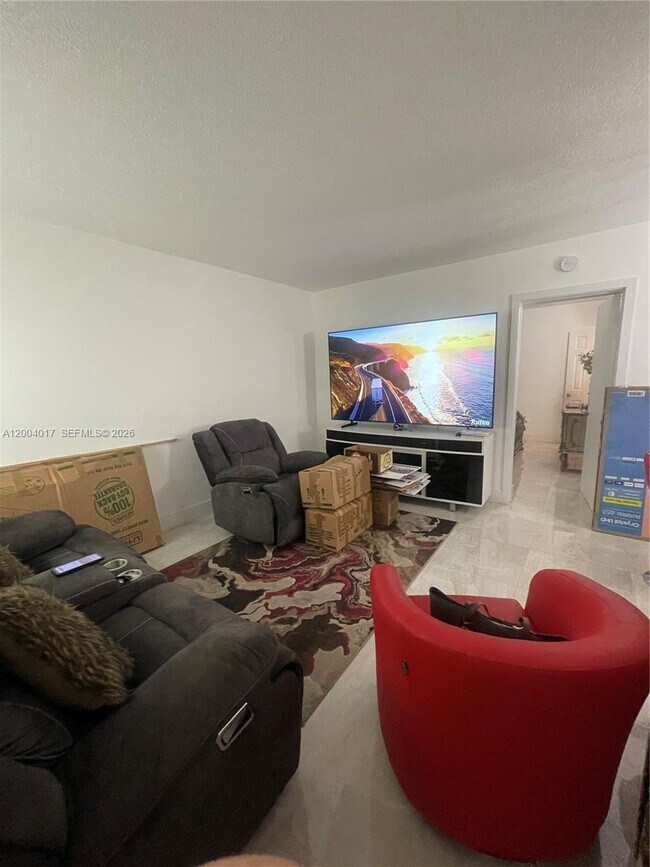 Foto del edificio - 1255 W 49th Pl