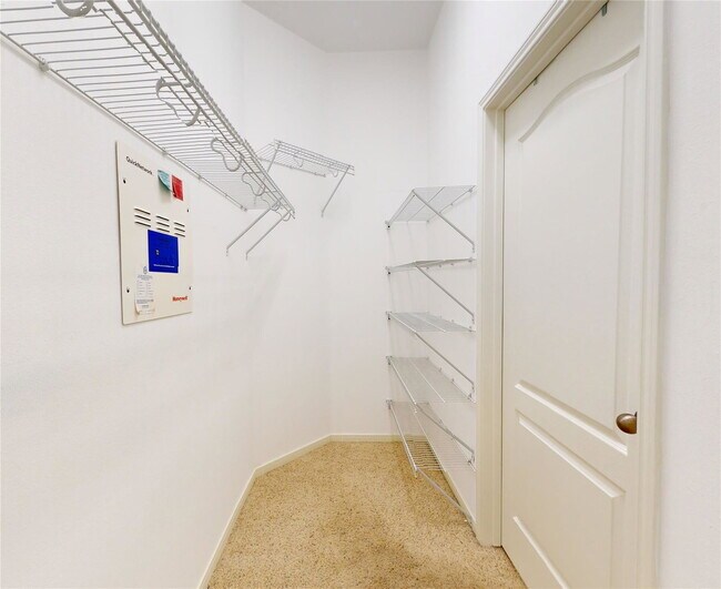 Foto del edificio - East Auden Circle, Sienna, TX 77459 - 3 BR 2 BA single-family home