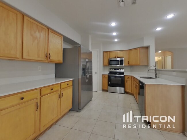 Foto del edificio - 12827 W Ash St
