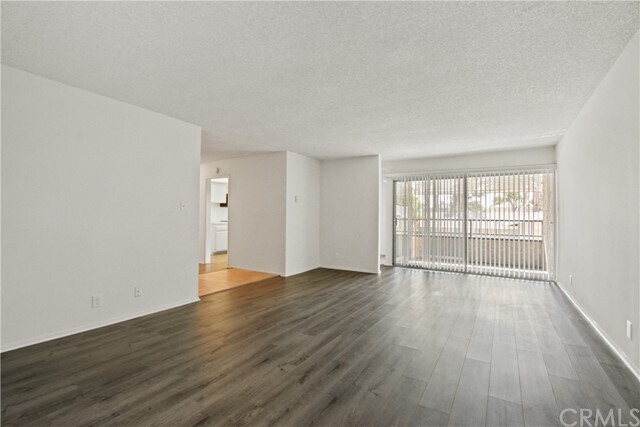 Foto del edificio - 4505 California Ave