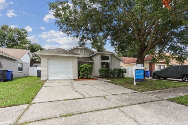 Building Photo - 12716 Trowbridge Ln