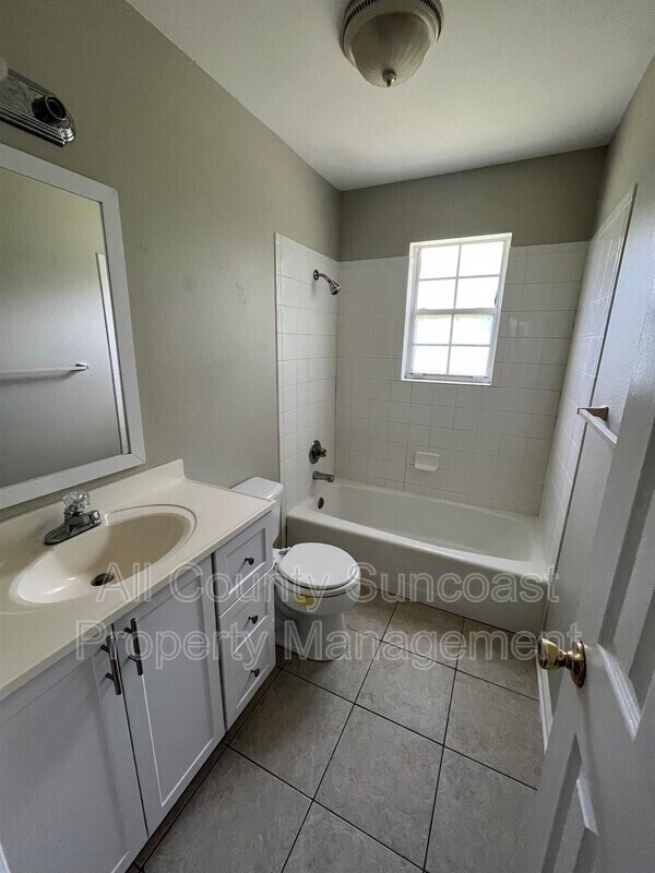 Building Photo - 1405 Mamie Scott Dr