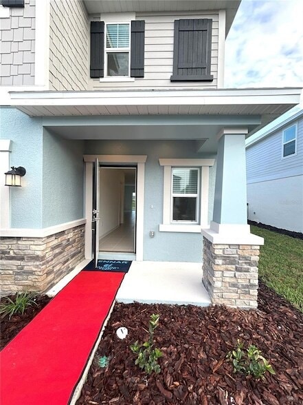 Building Photo - 5683 Ficus Aurea St