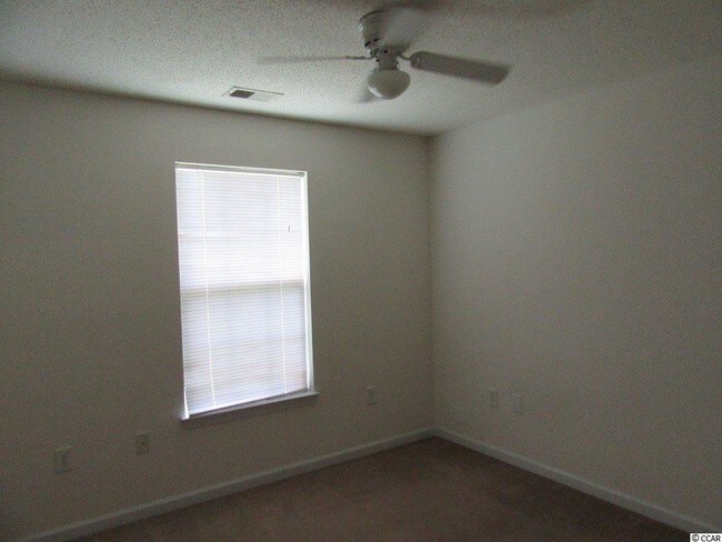 Building Photo - 119 Beaver Creek Ct