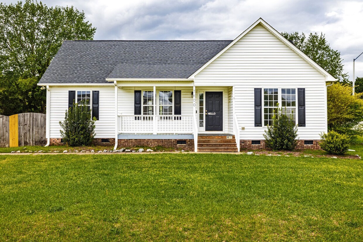 Foto principal - 7600 Lilly Pond Ln