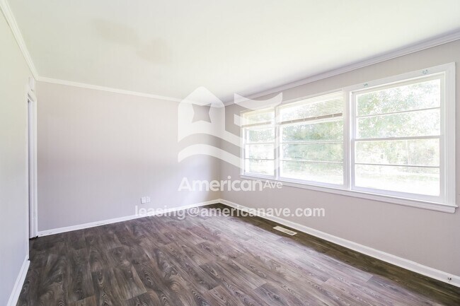 Foto del edificio - 688 Old Lundy Rd