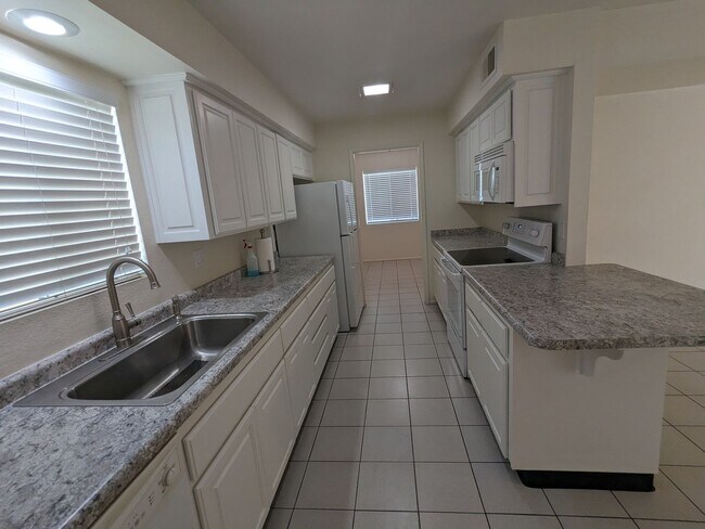 Foto del edificio - CLEAN**MODERN**PERFECT LOCATION