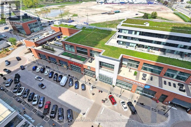 Photo du bâtiment - 2220-2220 Lake Shore Blvd W