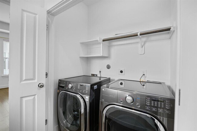 Foto del edificio - 2218 McGowen St