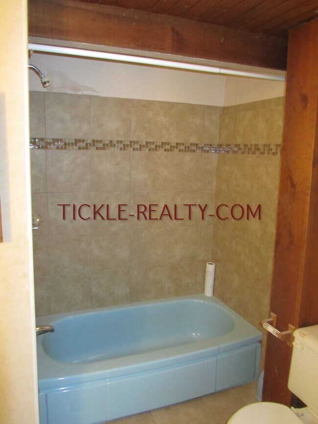 Foto del edificio - 839 Meigs St