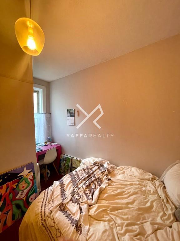 Foto del edificio - 4 bedroom in BROOKLYN NY 11216