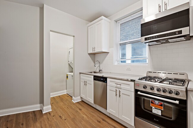 Foto del edificio - 3722 N Clark St