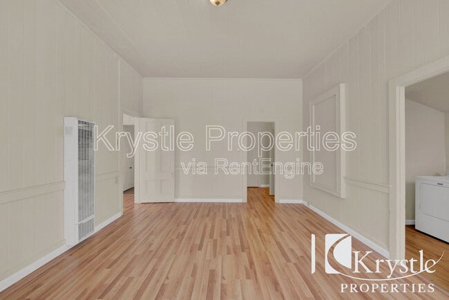 Building Photo - 1128 Marin St