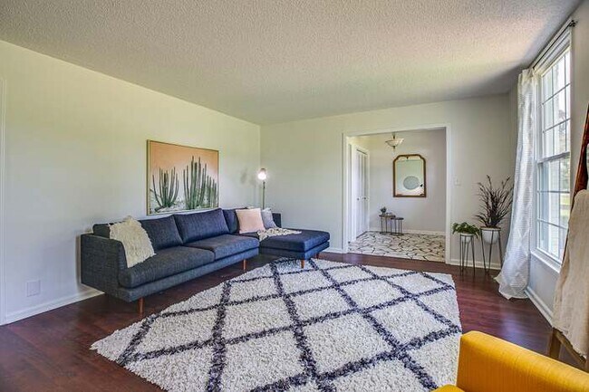 Foto del edificio - 3610 S Mt Juliet Rd