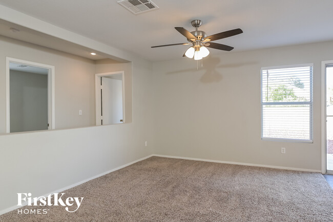 Building Photo - 664 Moonlight Mesa Dr