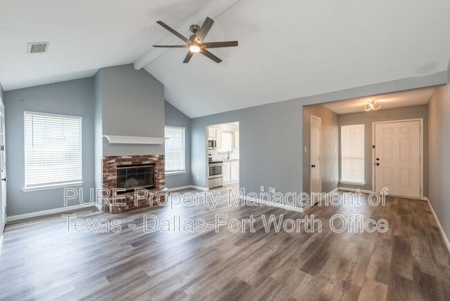 Photo - 3720 Garden Springs Dr House