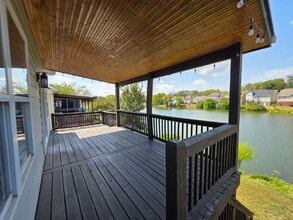 Building Photo - 237 Harbor Village Dr