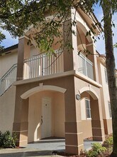 Building Photo - 2701 SE 12th Rd