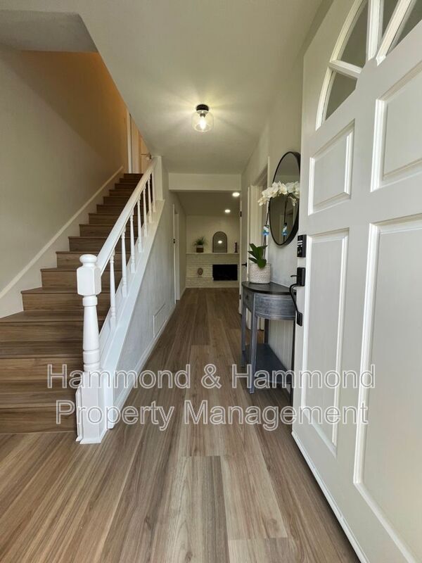 Foto del edificio - 17115 Bircher St