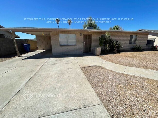 Building Photo - 8401 W Turney Ave