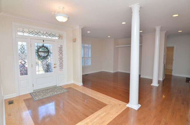 Foto del edificio - 604 Georgian Way