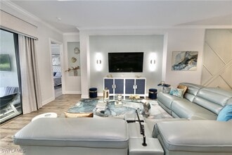 Building Photo - 8337 Promoso Ct