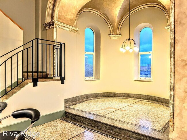 Foto del edificio - 2 br, 2 bath House - 1 Pius Street Unit C6