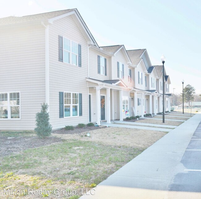 68 Hartwell Cir, Lillington, NC 27546 House Rental in Lillington, NC