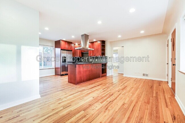 Foto del edificio - 3075 N Dahlia St