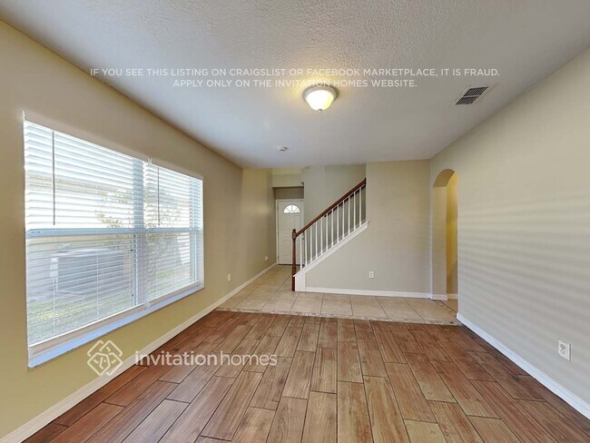 Building Photo - 15142 Quailmoor St
