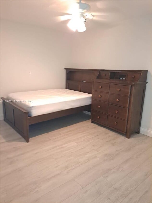 Foto del edificio - 2220 N 57th Way